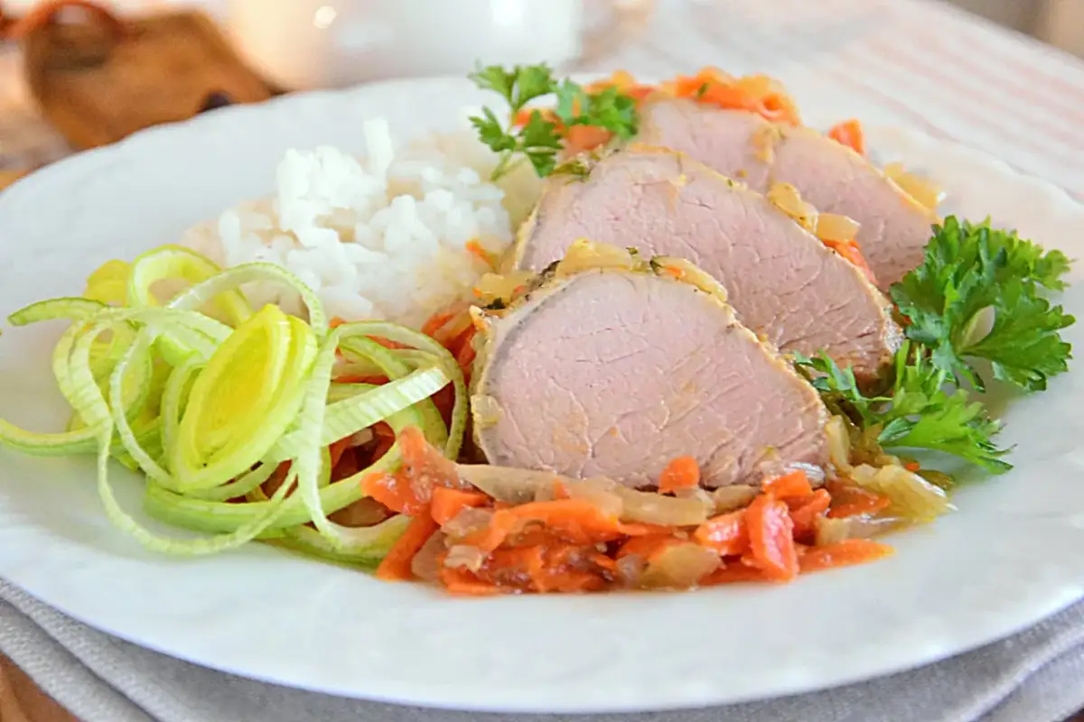 Jak przygotować polędwiczki wieprzowe na obiad, aby były soczyste i pyszne