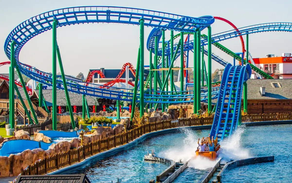 Ile km ma Energylandia? Sprawdź, jak daleko jest do parku rozrywki