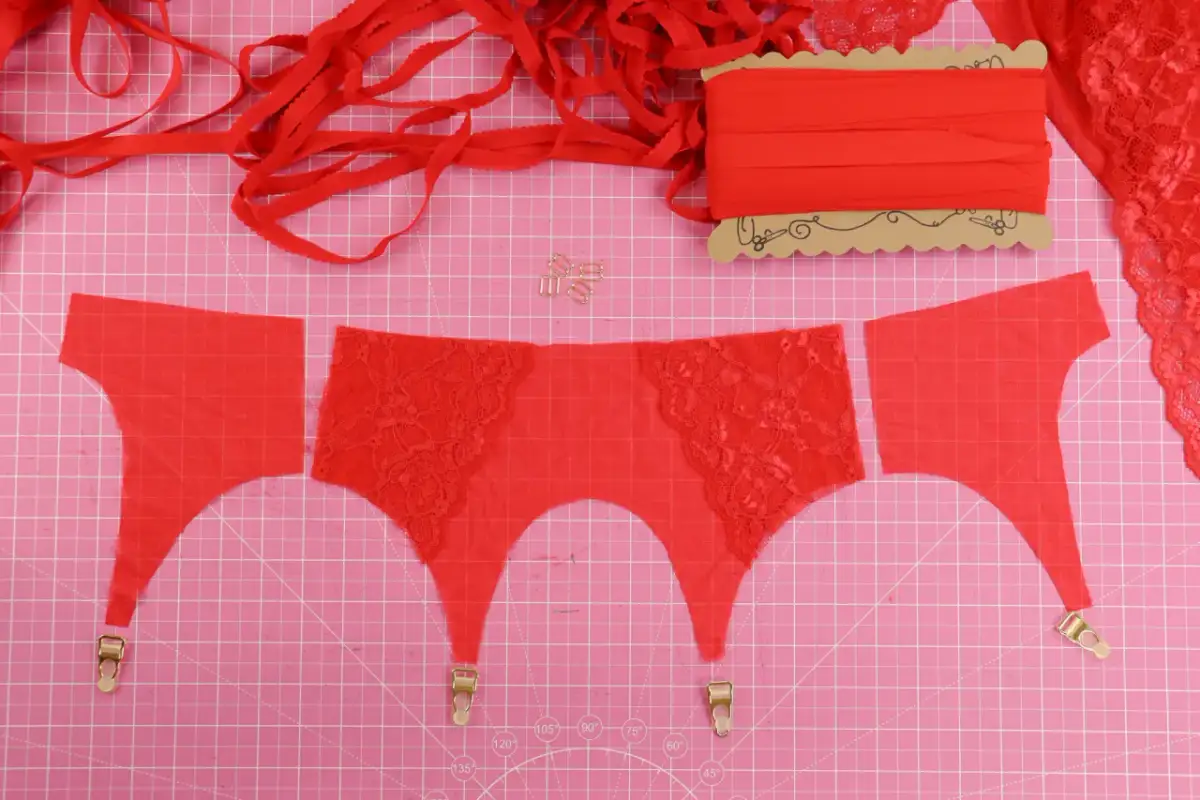 Jak uszyć pas do pończoch - proste kroki, które musisz znać