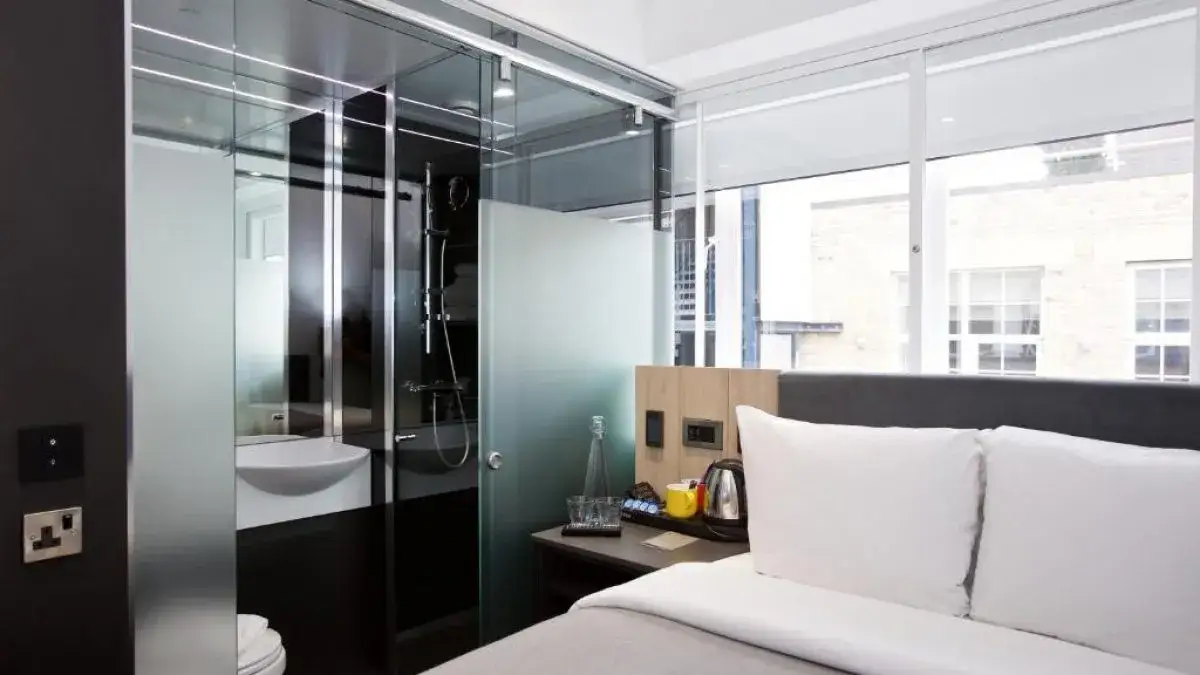 Jak znaleźć tani nocleg w Londynie i uniknąć wysokich kosztów