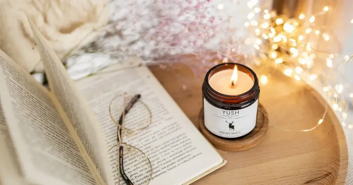 Świeczka o zapachu lasu – wprowadź relaksującą atmosferę do swojego domu