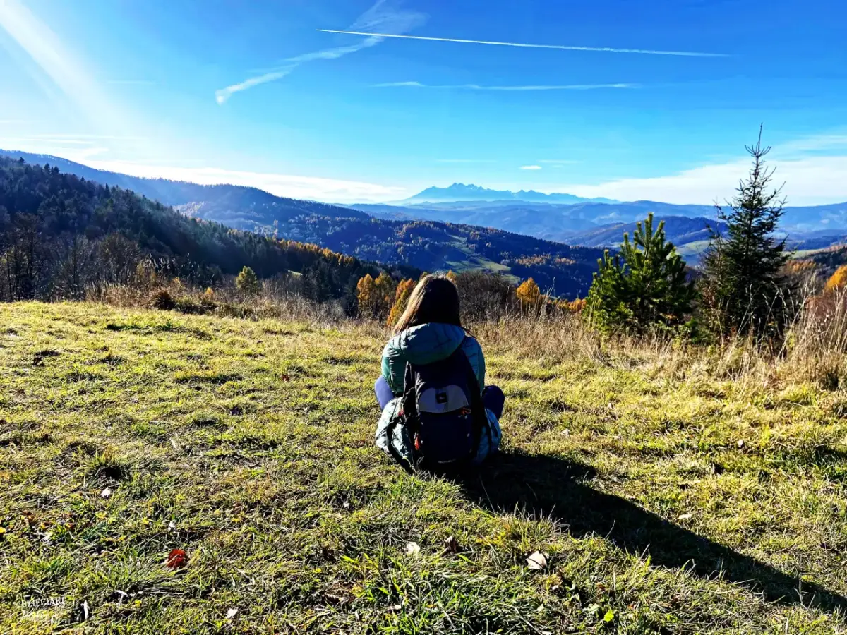 Bacówka PTTK nad Wierchomlą: Zaplanuj wycieczkę i zobacz Tatry!