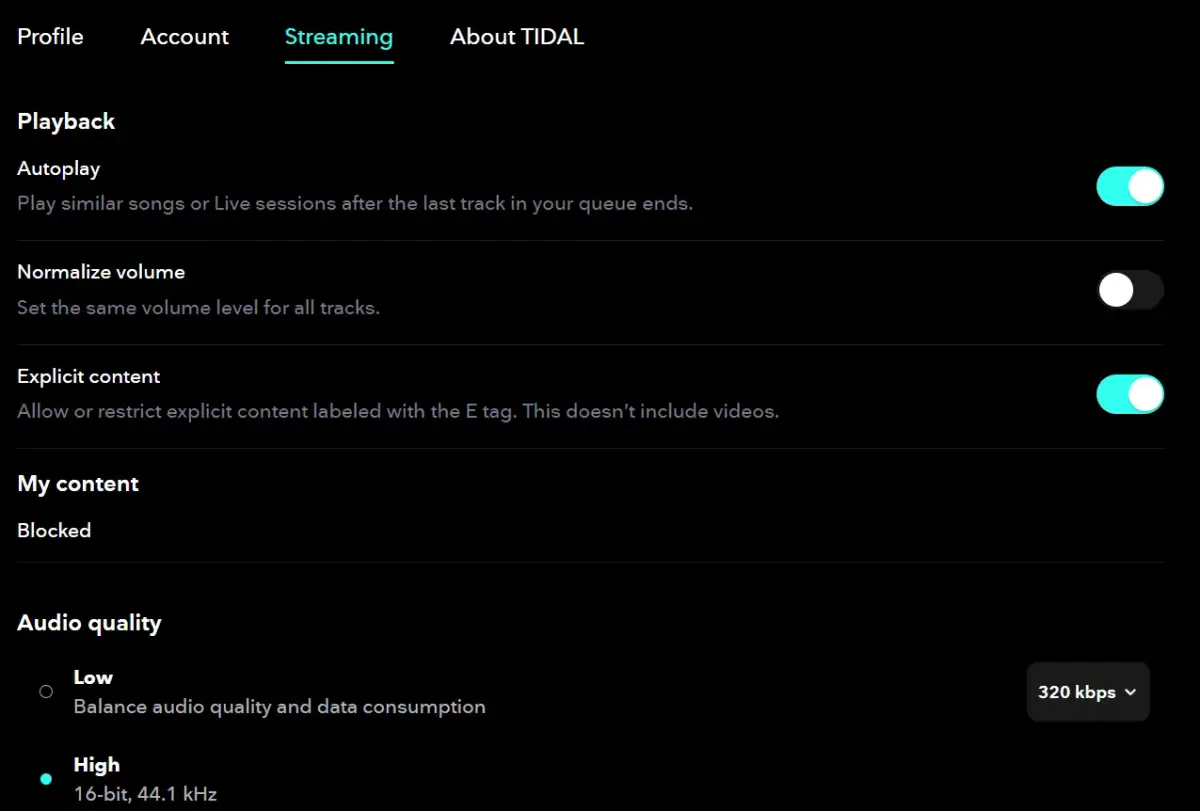 Ustawienia strumieniowania TIDAL: autoodtwarzanie, normalizacja głośności, treści z oznaczeniem E (co oznacza e-explicit) i jakość dźwięku.