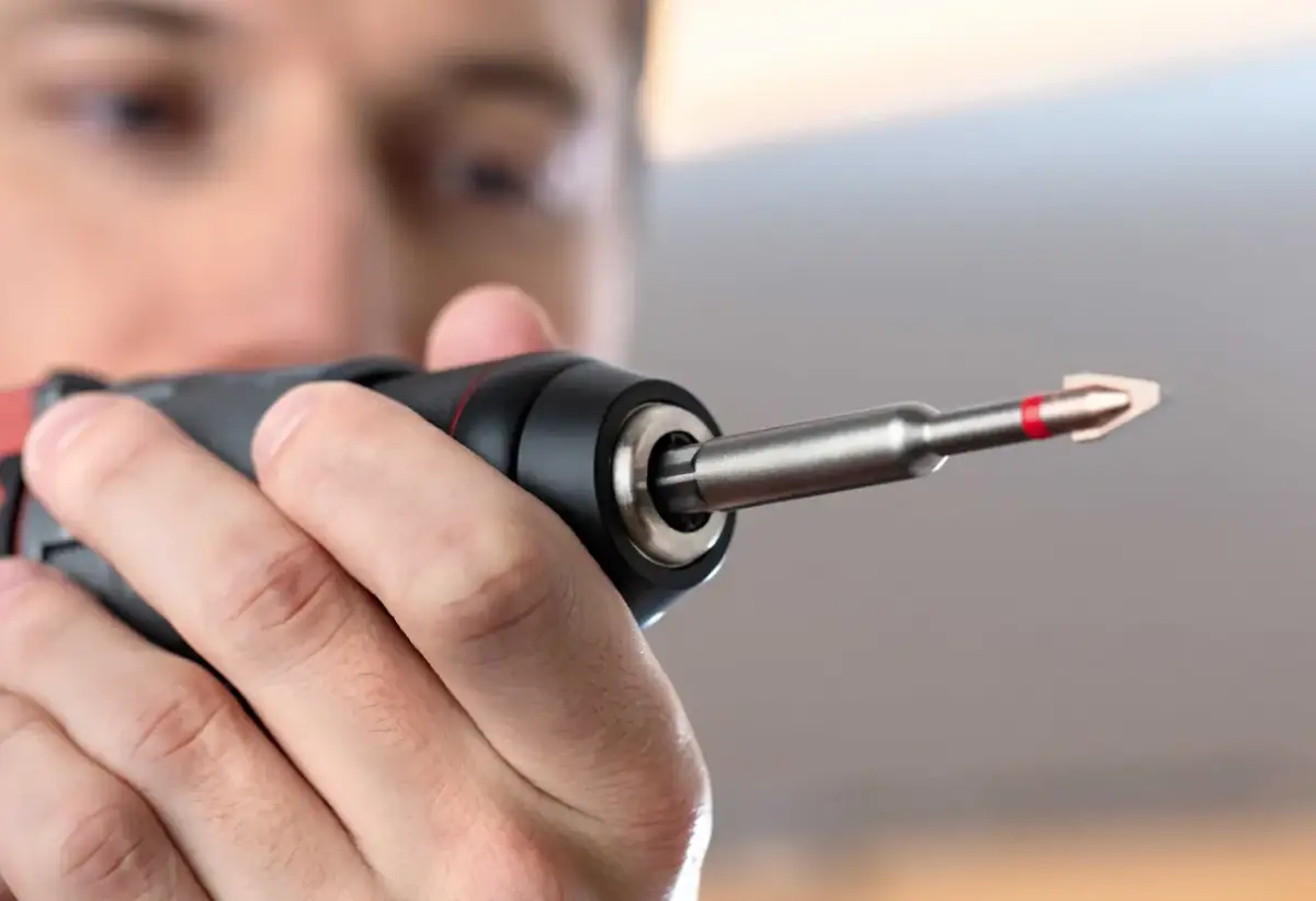 Jakie wiertło do twardego gresu? Sprawdź, aby uniknąć problemów.