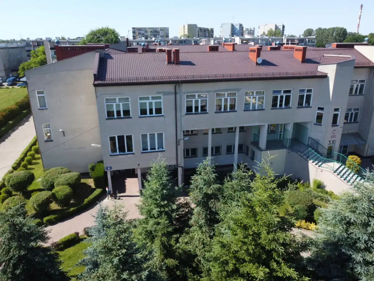 Szkoła Podstawowa nr 7 z oddziałami integracyjnymi – wszystko, co musisz wiedzieć przed wyborem