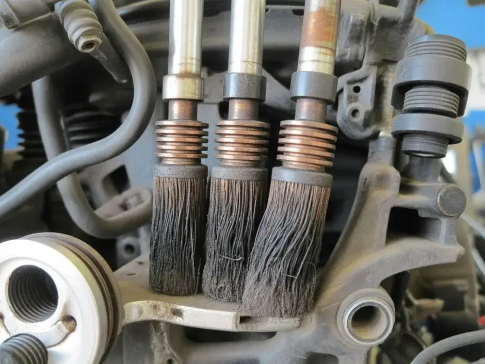 Uszkodzenie alternatora: objawy, diagnoza, koszty naprawy