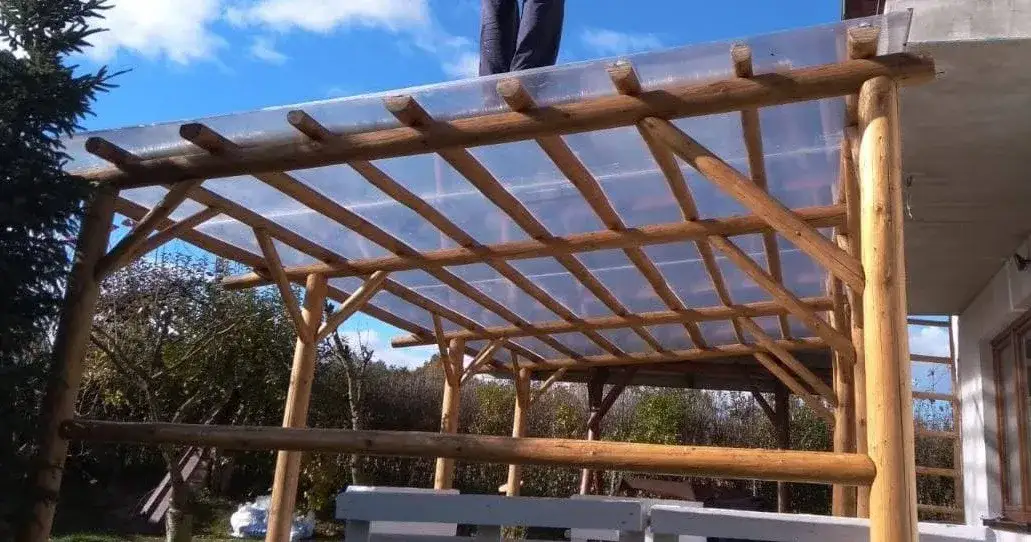 Co ile krokwie pod poliwęglan, aby uniknąć problemów z dachem