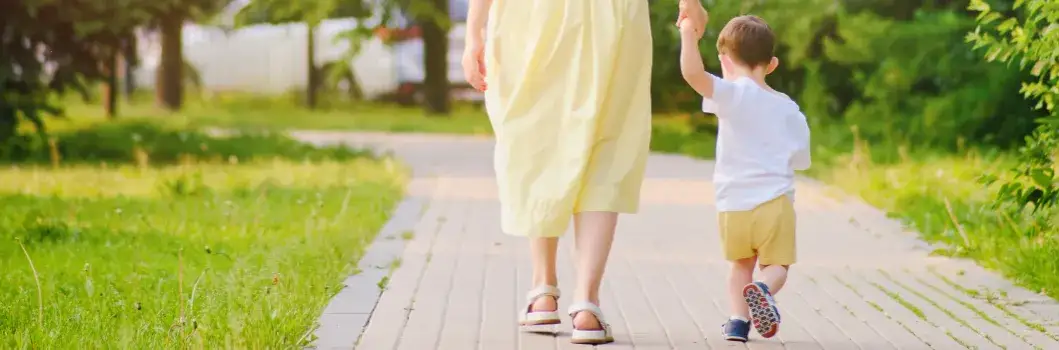 Jak długo trwa 8 skok rozwojowy? Czas trwania i co wpływa na długość