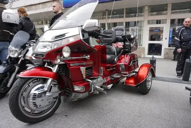 Najlepsze trasy motocyklowe w Lubuskiem: atrakcje, porady i mapy dla motocyklistów