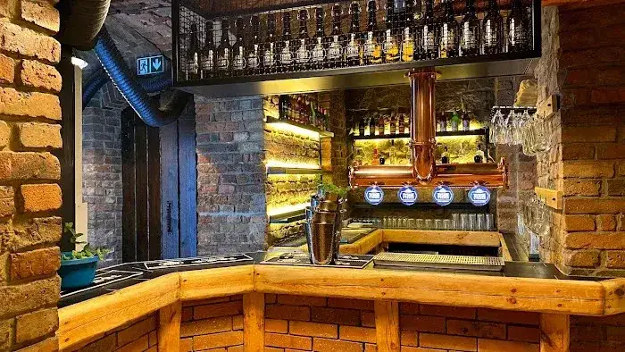 Gdzie zjeść w Chorzowie? Odkryj najlepsze miejsca na posiłek