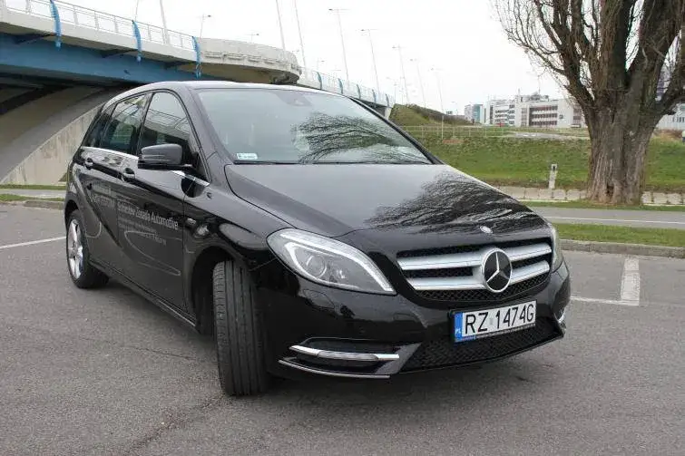 Mercedes Klasa B: Warto kupić? Opinie, usterki i najlepsze silniki