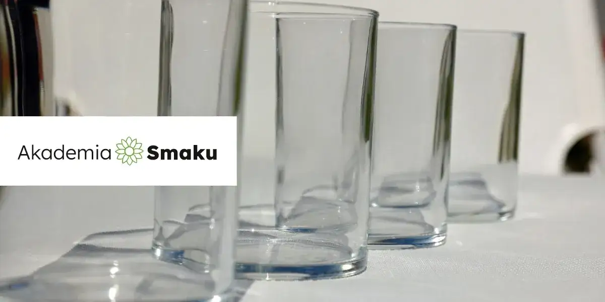 Ile dag ma szklanka mąki tortowej? Sprawdź dokładne przeliczenie