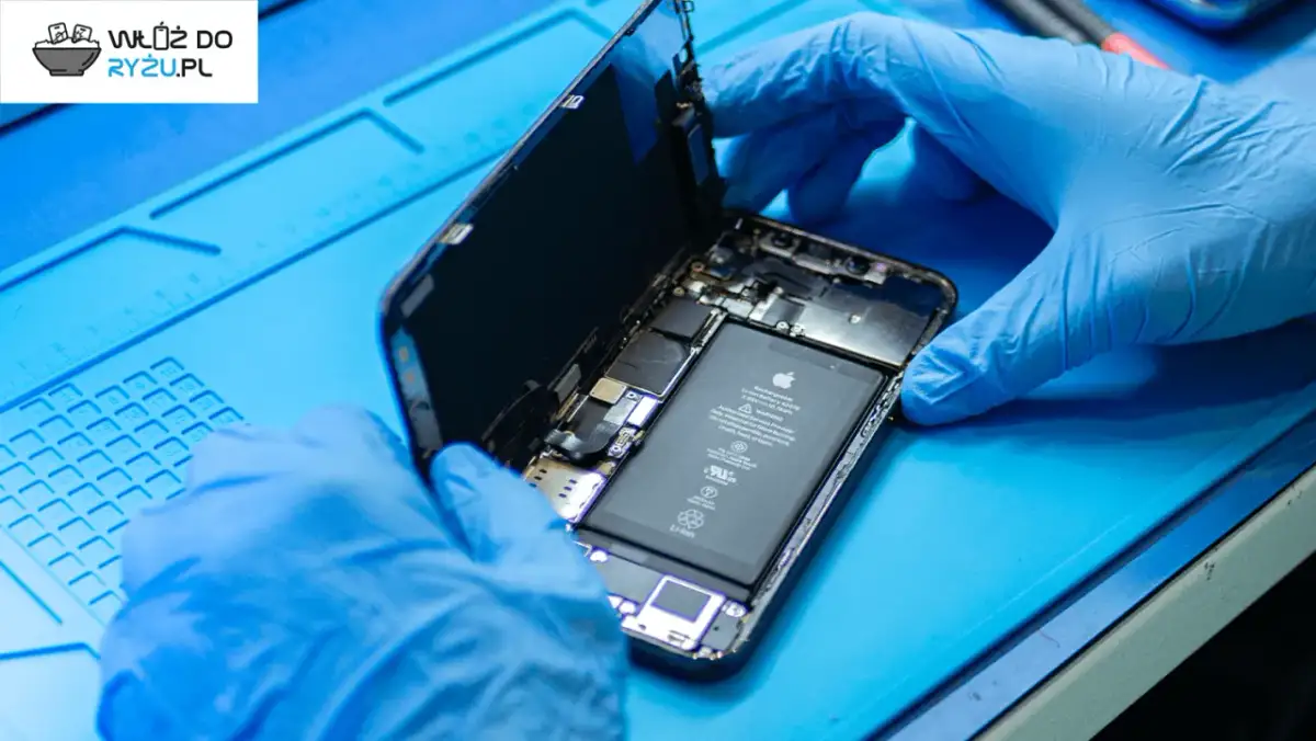 Wymiana baterii iPhone Kraków: Cennik, serwisy, czy warto?