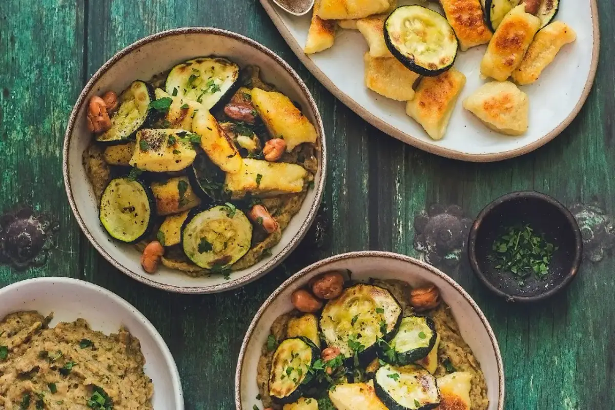 Ziemniaki na obiad: Co podać? Pomysły na klasykę i wege