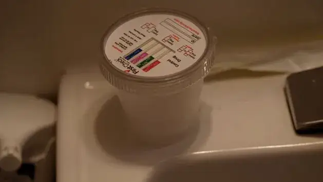 Gdzie można zrobić badania na obecność narkotyków w Polsce? Sprawdź opcje