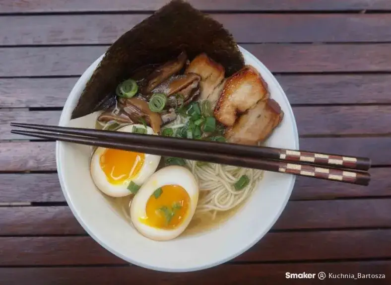 Czy ramen jest zdrowy? Wpływ na dietę, kalorie i porady eksperta
