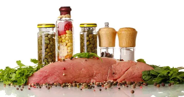 Najlepsze przyprawy do wieprzowiny – jak podkreślić smak mięsa i uniknąć błędów