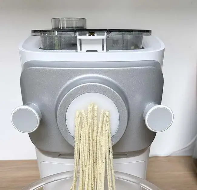 Philips Pasta Maker 7000 : Vaut-elle l'investissement ? Avis & Comparatif