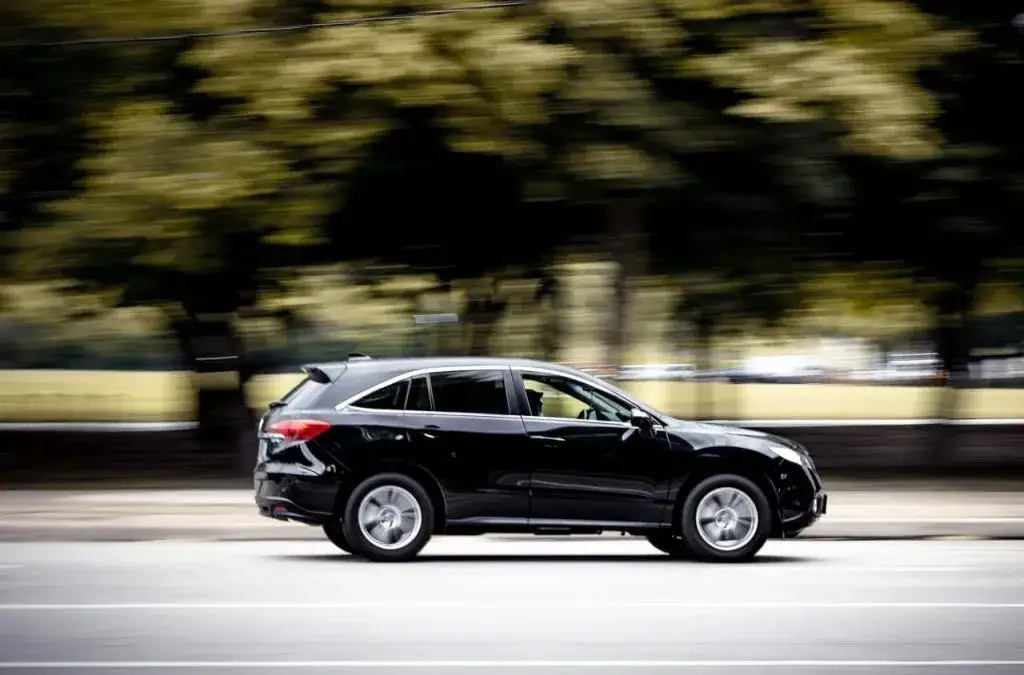 Jaki SUV do 50 tys benzyna? Oto najlepsze modele z niskimi kosztami