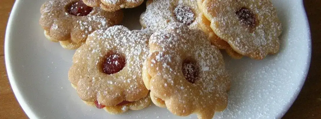 Jak przechowywać kruche ciastka, aby nie straciły świeżości?