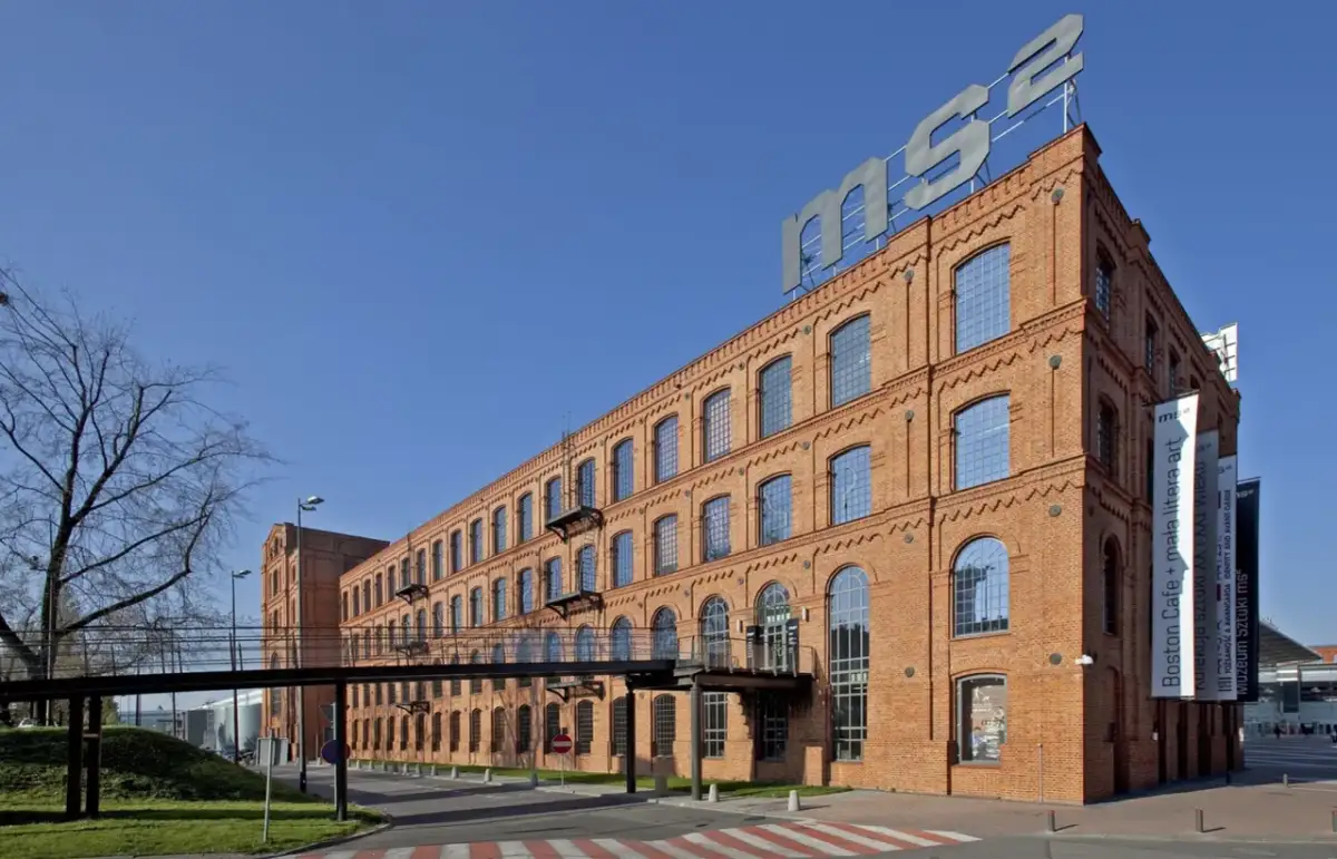 Muzeum Sztuki ms2 w Łodzi, dawna fabryka, dziś centrum sztuki współczesnej.