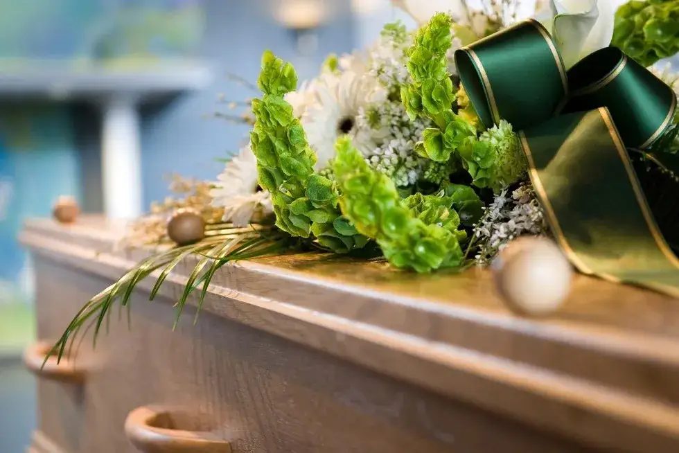 Co się mówi na pogrzebie? Przykłady słów, które pocieszą rodzinę