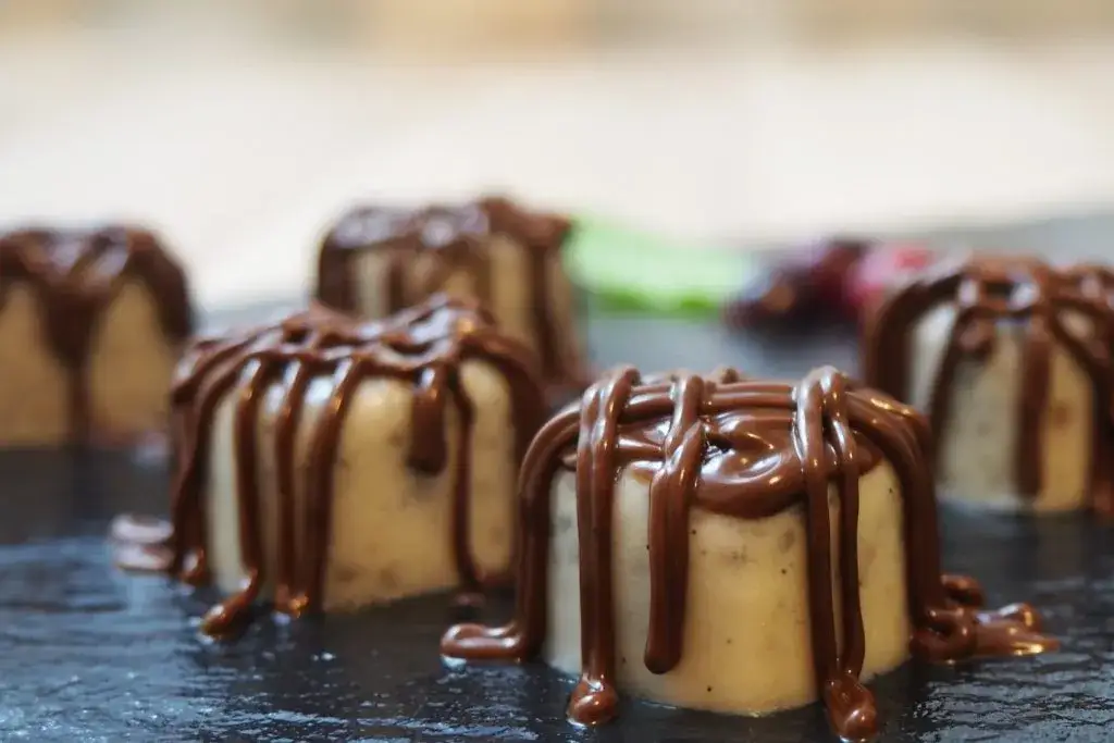 Ptasie Mleczko wegetariańskie? Sprawdź skład i znajdź alternatywy!