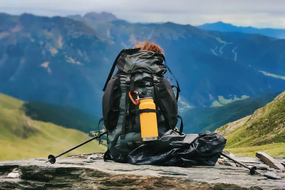 Prowiant w góry: co zabrać, by mieć energię i lekki plecak?