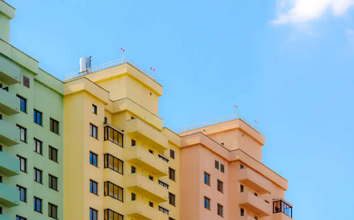 Najlepsza farba silikonowa na elewację - uniknij błędów w wyborze