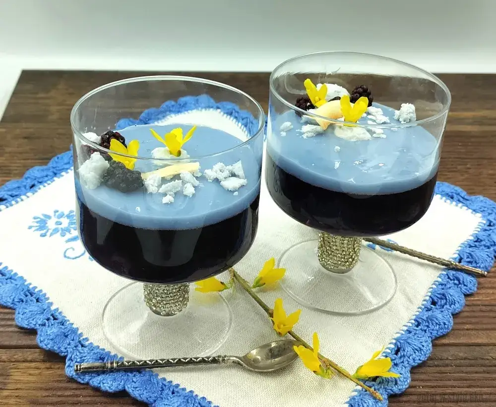 Jak zrobić niebieską galaretkę? Przepis, barwniki, smaki!