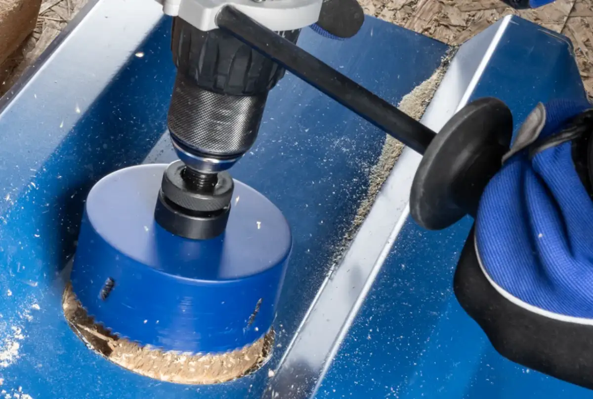 Jak założyć otwornicę na wiertarkę: 5 prostych kroków + porady