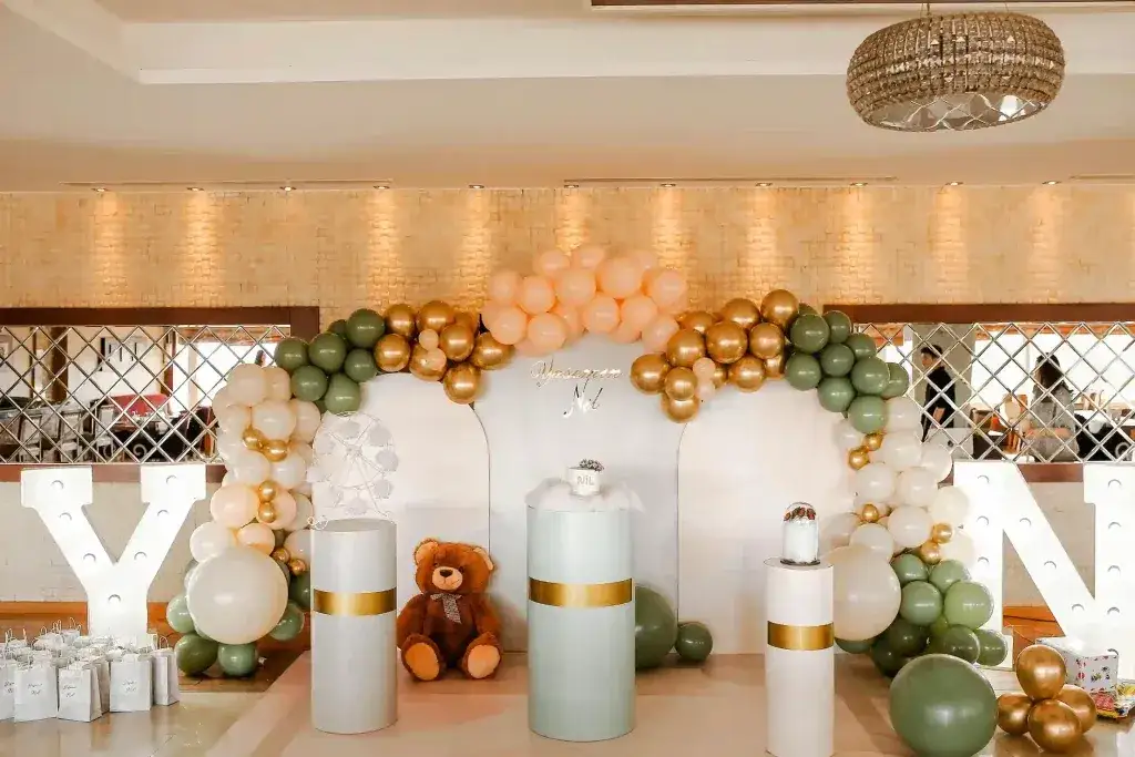 Jak zrobić girlandę z balonów na taśmie bez stresu i błędów