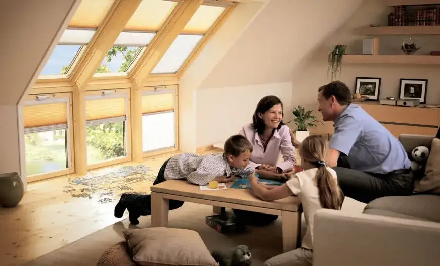 Okno Połaciowe: Ile Kosztuje? Zwiększ Komfort na Poddaszu