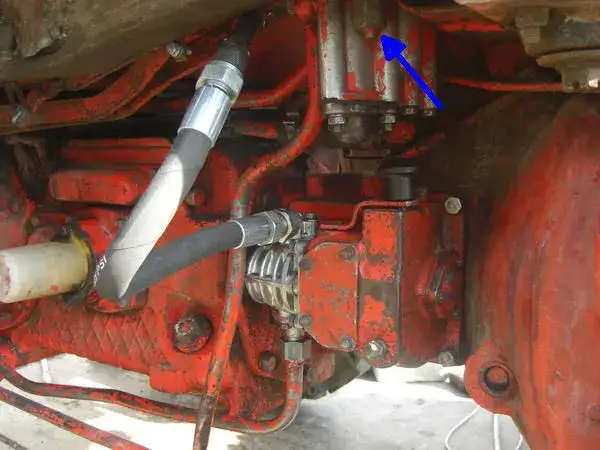 Jaki olej do hydrauliki T25? Sprawdź, jak uniknąć błędów w wyborze