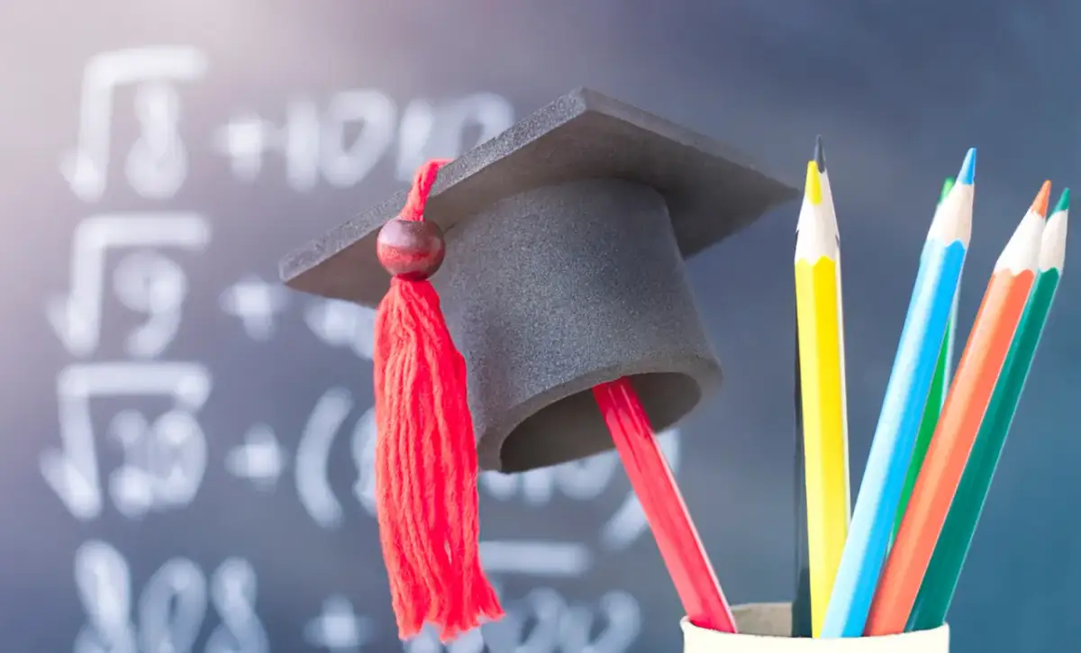 Czy uczeń nieklasyfikowany otrzymuje świadectwo? Sprawdź zasady!