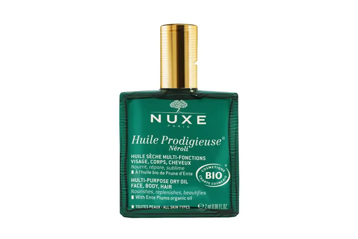 Nuxe olejek jak stosować na włosy, aby uzyskać zdrowy blask