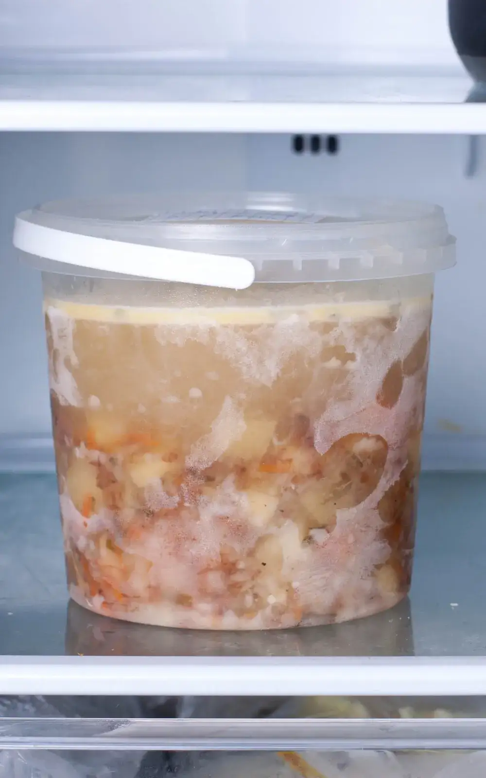 Jak rozmrozić zupę bez utraty smaku i jakości – sprawdzone metody i porady