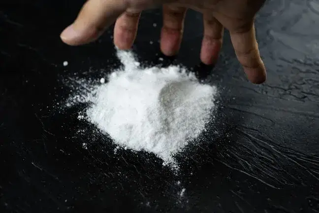 Zmiany skórne po amfetaminie - jak uniknąć poważnych konsekwencji?