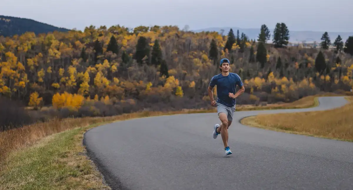 Comment se préparer pour un semi marathon : astuces pour réussir sans stress