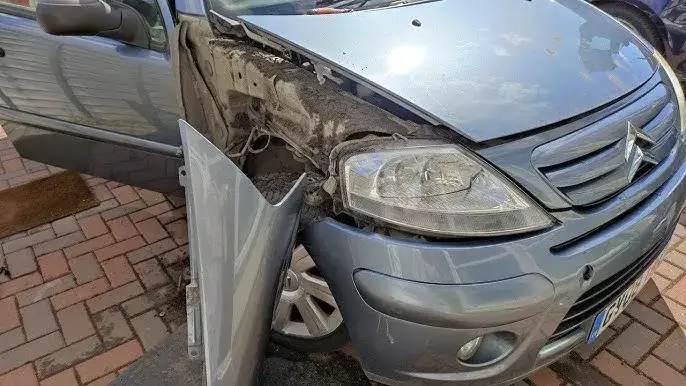 Jak zdjąć zderzak Citroen C3 - uniknij najczęstszych błędów