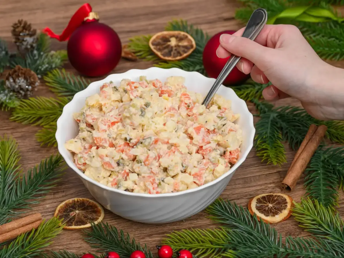 Nie marnuj! Sałatka jarzynowa: 5 dań z resztek i sekrety świeżości