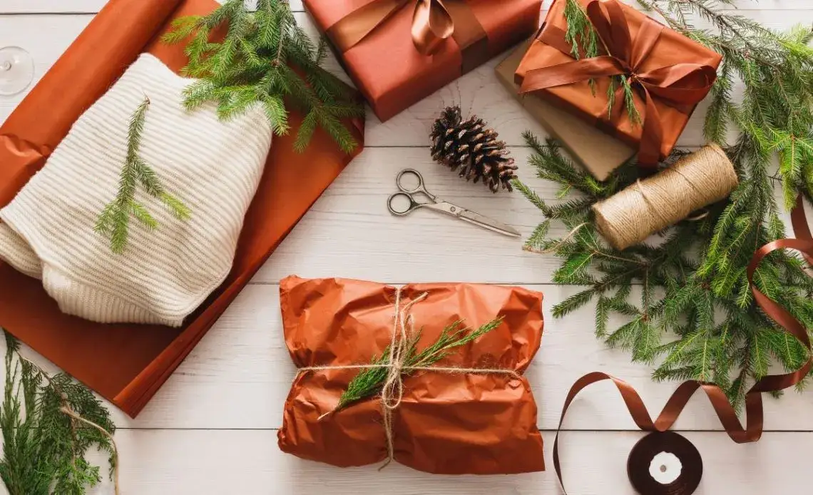 Jak pakować prezenty? Sekret pięknych opakowań i eko trików