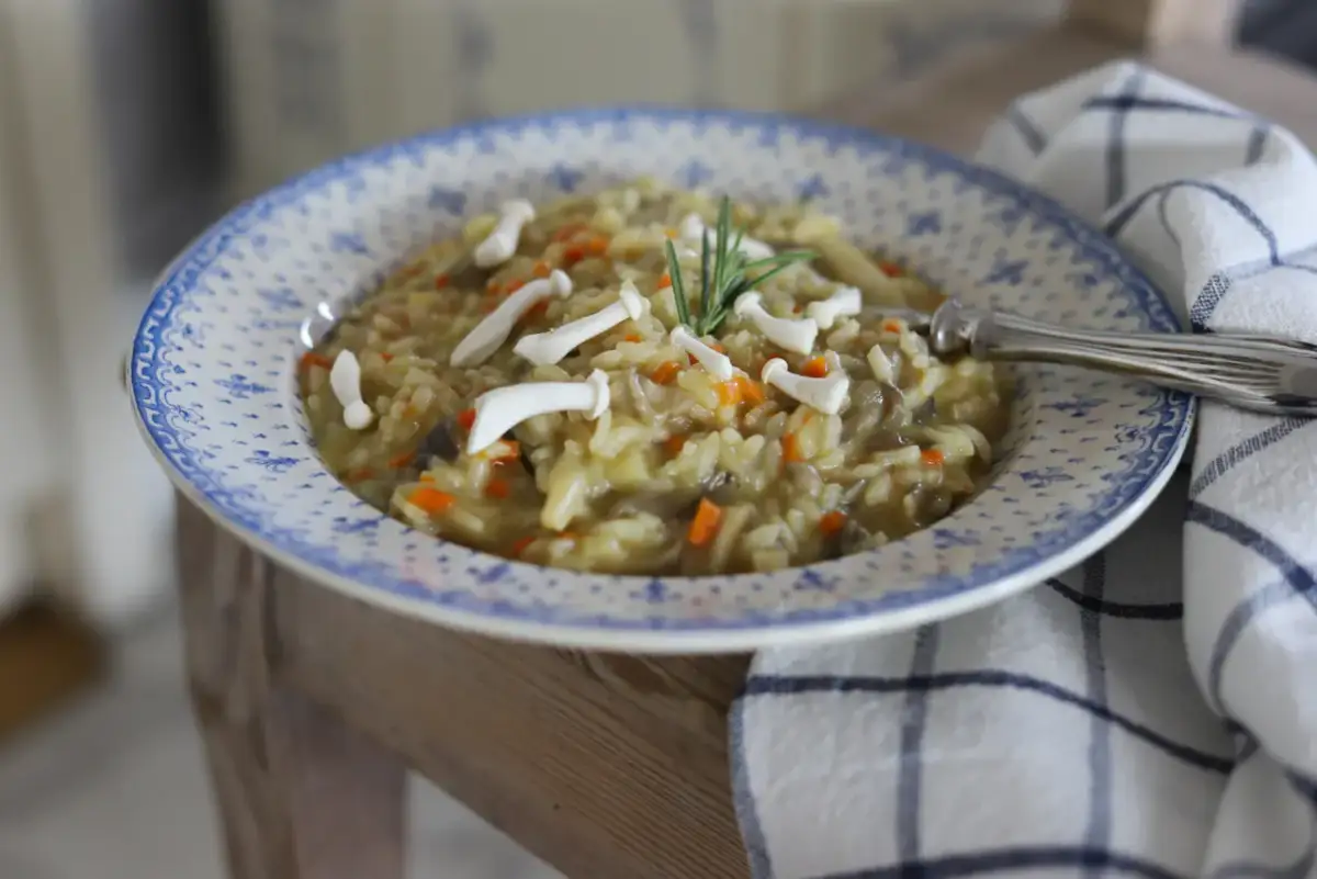 Z czym podawać risotto? Odkryj najlepsze dodatki i smaki