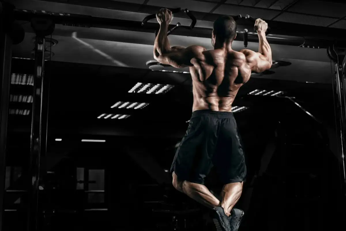 Ile ćwiczeń na treningu? Znajdź swój złoty środek i maksuj progres!