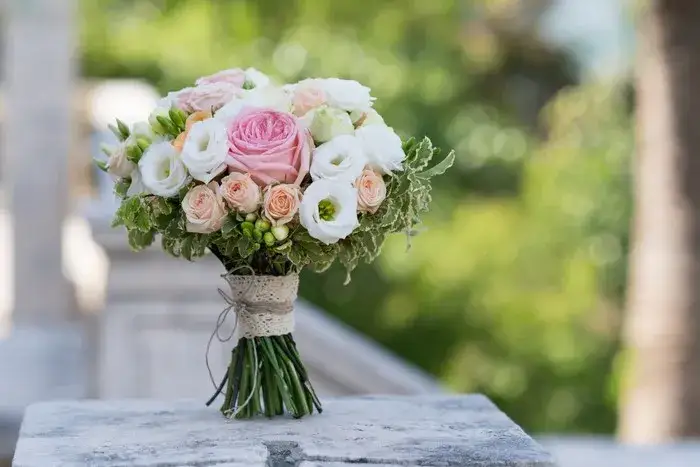 Czy bukiet na ślub cywilny to mus? Rozwiewamy wątpliwości!