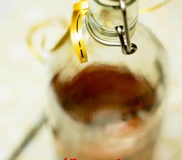 Jak zrobić wódkę waniliową w prosty sposób - sprawdź najlepsze przepisy