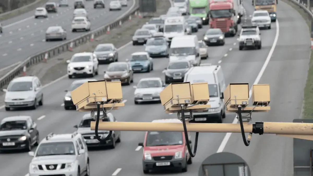 Jak płacić za autostrady w Polsce? Metody, które musisz znać!