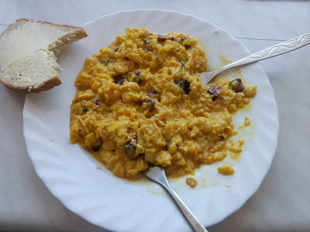 Jajka a cholesterol: Mit obalony? Ile jajek jeść bez obaw?