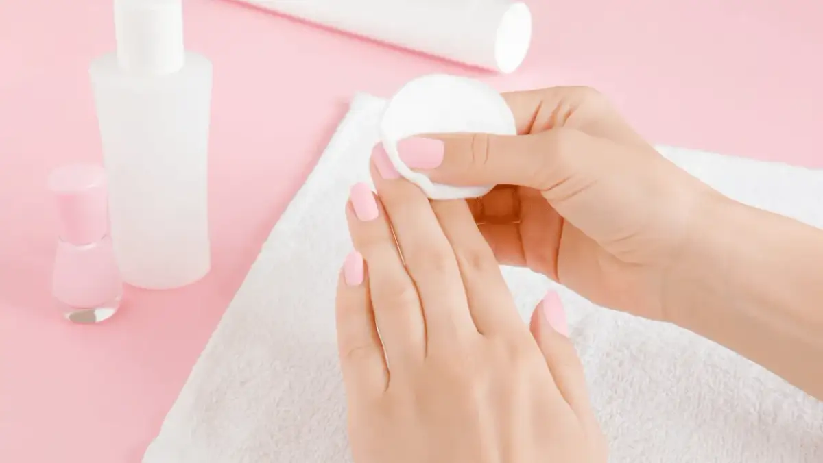 Nail cleaner do czego służy – klucz do idealnego manicure