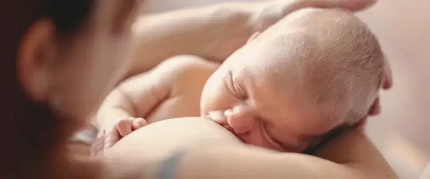 Linomag na brodawki – czy trzeba zmywać przed karmieniem piersią?